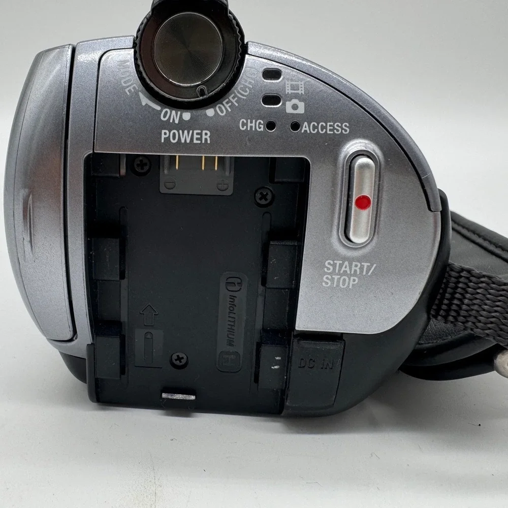 Sony Handycam DCR-SR82 60GB HDD Digital Camcorder Silver For Parts Repair